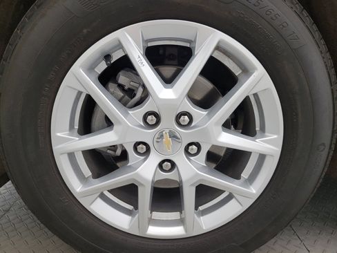 Used 2024 Chevrolet Equinox LS w/ LS Convenience Package FWD image 31