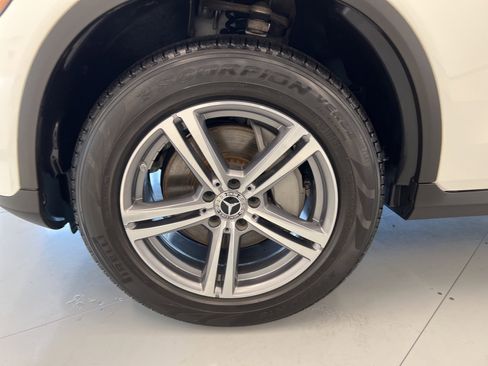 Used 2021 Mercedes-Benz GLC 300 4MATIC image 64