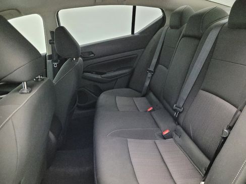 Used 2023 Nissan Altima 2.5 SV AWD/4WD image 18