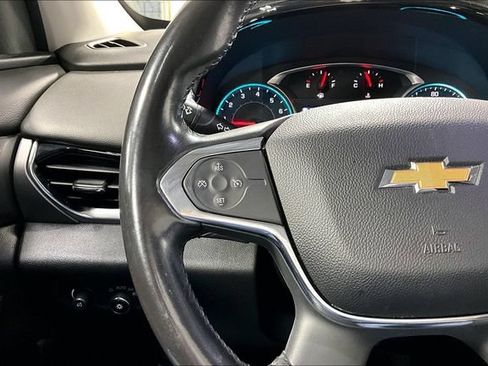 Used 2019 Chevrolet Traverse LT w/ LT Premium Package AWD/4WD image 13