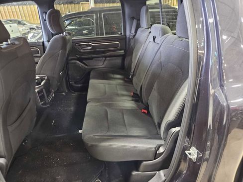 Used 2019 RAM 1500 Big Horn AWD/4WD image 14