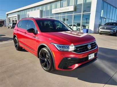 Certified 2024 Volkswagen Tiguan SE R-Line