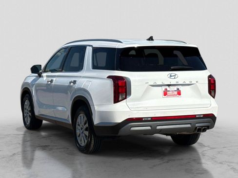 Used 2025 Hyundai Palisade SEL FWD image 7