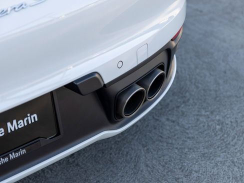 Certified 2020 Porsche 911 Carrera S w/ Premium Package RWD image 20