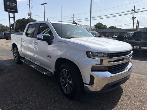 Used 2021 Chevrolet Silverado 1500 LT w/ Texas Edition Plus RWD image 4