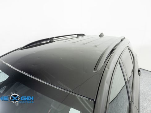 Used 2023 Chevrolet Equinox RS FWD image 54