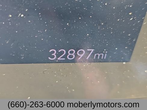 Used 2025 Buick Envista Sport Touring w/ Convenience I Package FWD image 2