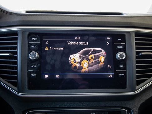 Used 2018 Volkswagen Atlas SE image 42