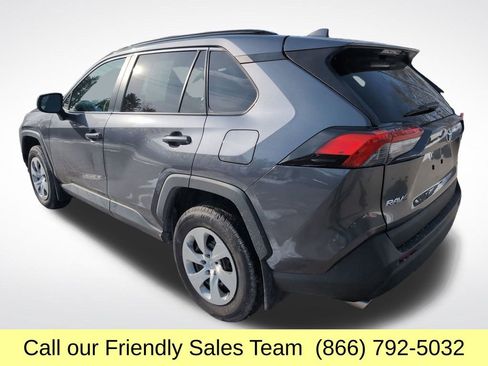 Used 2020 Toyota RAV4 LE image 3