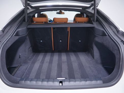 Used 2023 BMW i4 eDrive35 RWD image 23