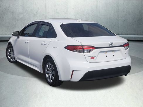 Used 2024 Toyota Corolla LE FWD image 22
