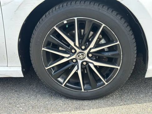Certified 2021 Toyota Camry SE FWD image 16