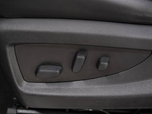 Used 2019 GMC Yukon XL SLT AWD/4WD image 27