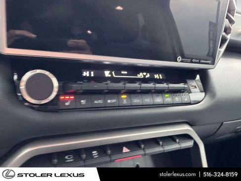 Used 2023 Toyota Sequoia Limited image 29