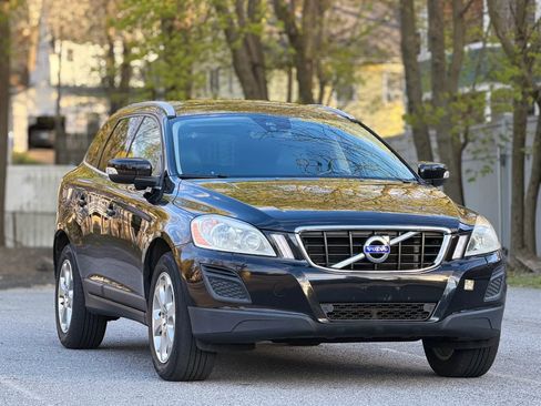 Used 2013 Volvo XC60 3.2 AWD/4WD image 2