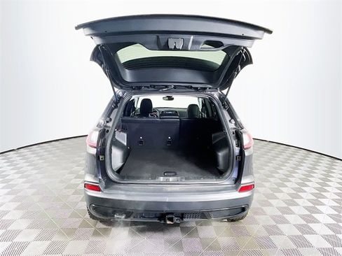 Used 2022 Jeep Cherokee Latitude w/ Trailer Tow Group image 26