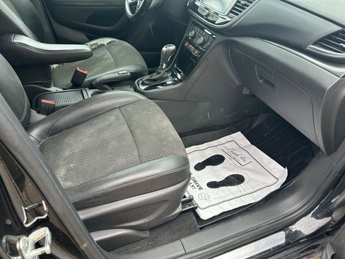 Used 2018 Buick Encore Preferred image 12