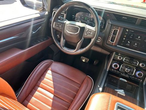 Certified 2024 GMC Yukon Denali Ultimate AWD/4WD image 25