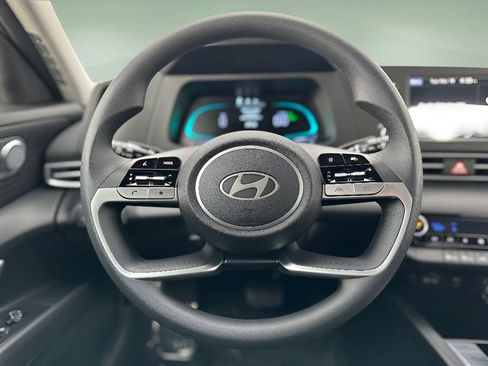 New 2025 Hyundai Elantra Blue image 11