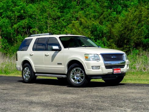 Used 2008 Ford Explorer Limited RWD image 1