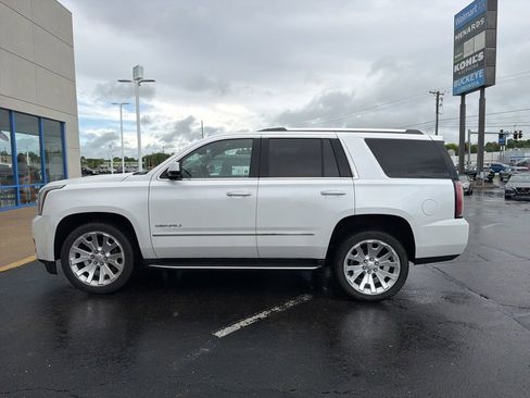 Used 2017 GMC Yukon Denali w/ Open Road Package AWD/4WD image 3