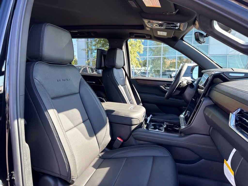 New 2026 GMC Yukon Denali AWD/4WD image 21