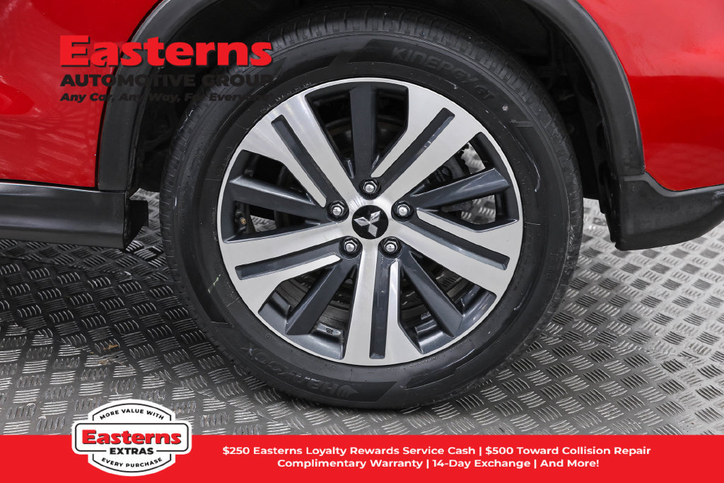 Used 2023 Mitsubishi Outlander Sport ES AWD/4WD image 33