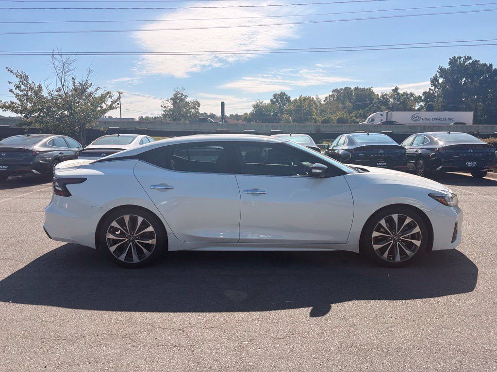 Used 2019 Nissan Maxima Platinum w/ Sport Mat Group FWD image 8