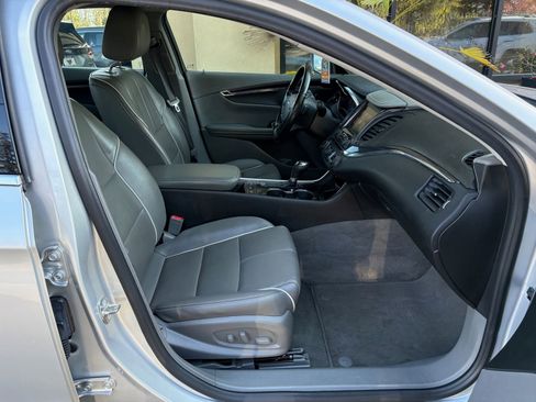 Used 2017 Chevrolet Impala Premier image 24