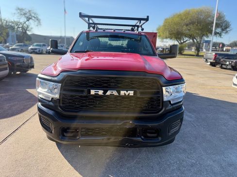 Used 2019 RAM 3500 Tradesman image 3