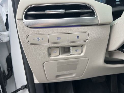 Used 2024 Hyundai Palisade Calligraphy image 34