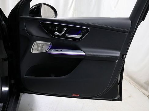 Used 2023 Mercedes-Benz GLC 300 4MATIC image 33