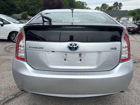 Used 2013 Toyota Prius Three w/ Solar Roof Pkg FWD image 22