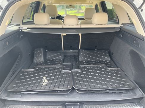 Used 2021 Mercedes-Benz GLC 300 4MATIC image 34