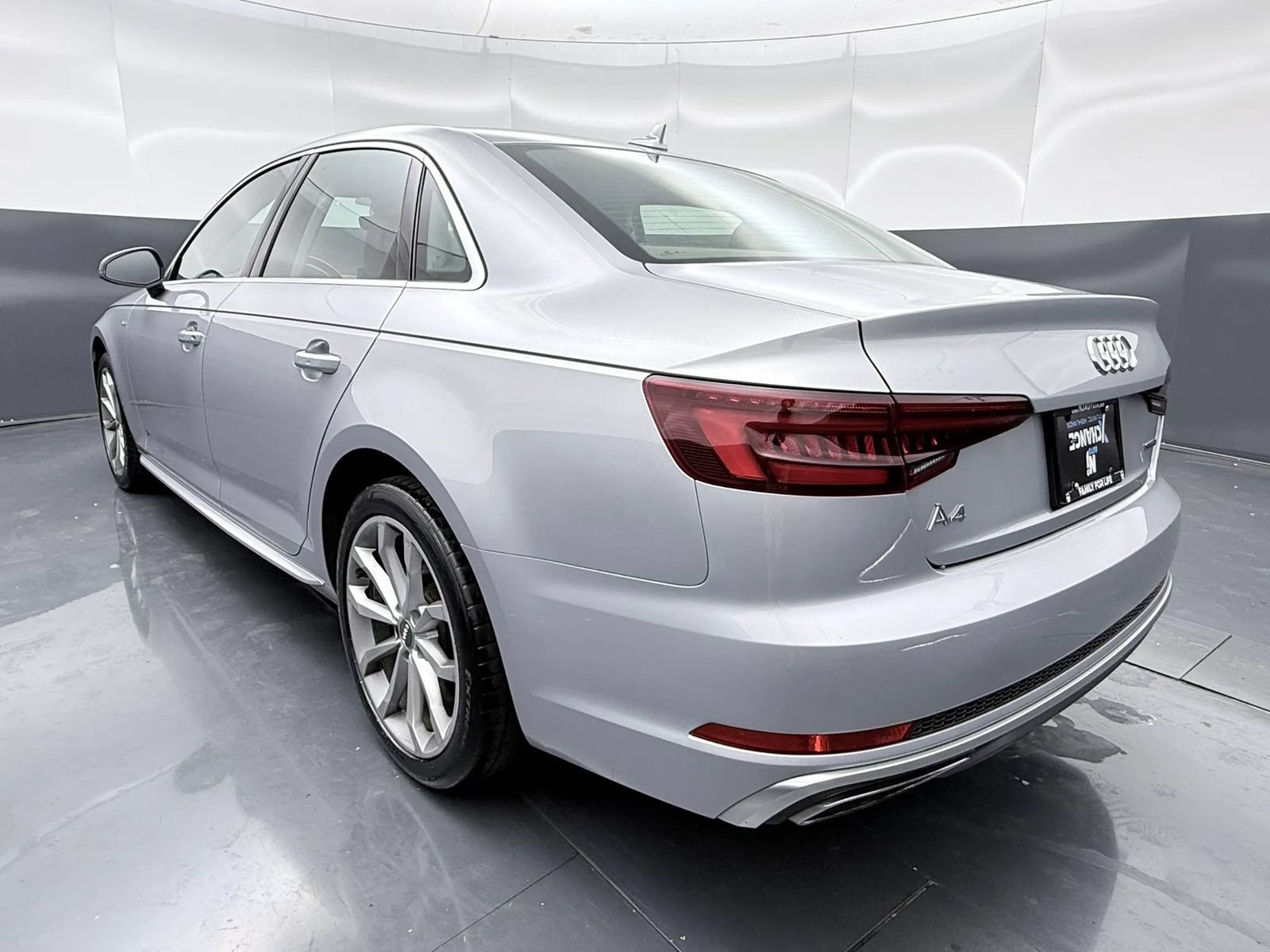 Used 2019 Audi A4 2.0T Premium w/ 18" Wheel Package AWD/4WD image 7