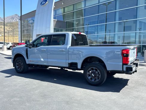 Used 2024 Ford F350 Lariat w/ Lariat Ultimate Package AWD/4WD image 11