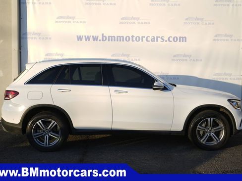 Used 2022 Mercedes-Benz GLC 300 4MATIC w/ Premium Package Lite image 7