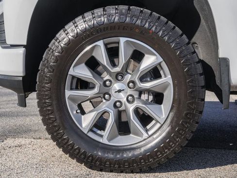 Used 2021 Chevrolet Silverado 1500 RST image 18