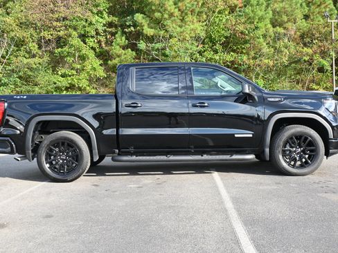 Used 2024 GMC Sierra 1500 Elevation image 11