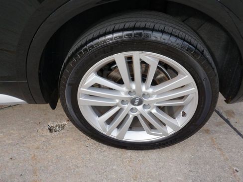 Used 2018 Audi Q5 2.0T Premium Plus image 10