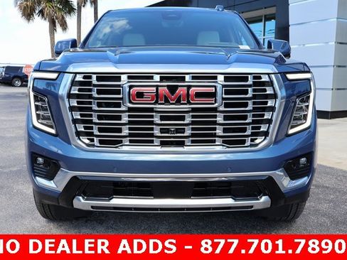 New 2026 GMC Yukon XL Denali image 3