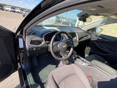 Used 2023 Chevrolet Malibu LT FWD image 12