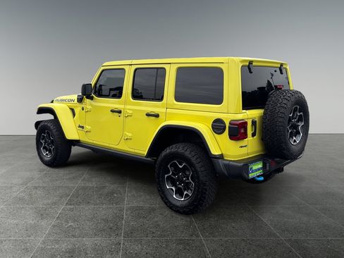 Used 2023 Jeep Wrangler Unlimited Rubicon 4xe w/ Cold Weather Group AWD/4WD image 6