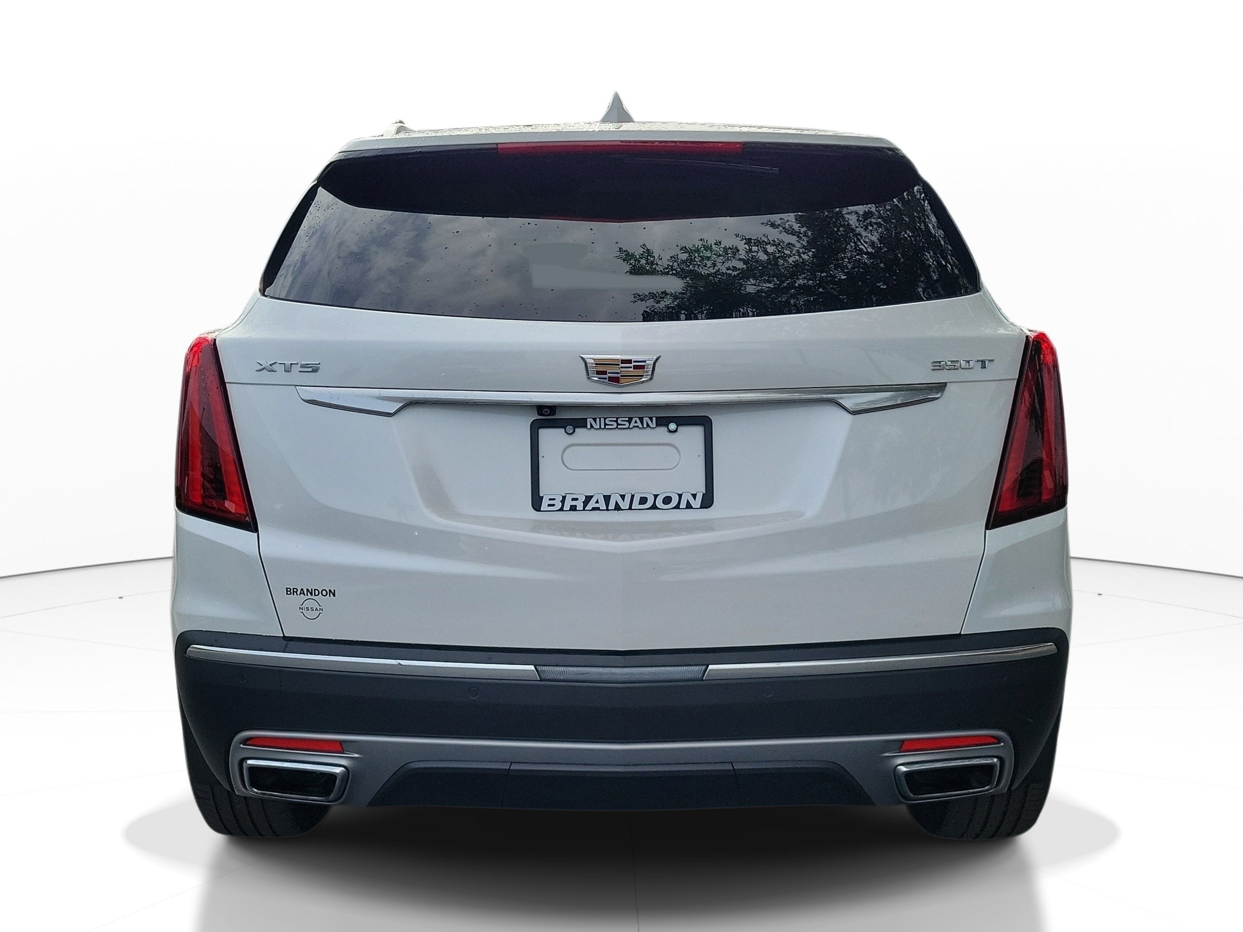 Used 2022 Cadillac XT5 Premium Luxury FWD image 6