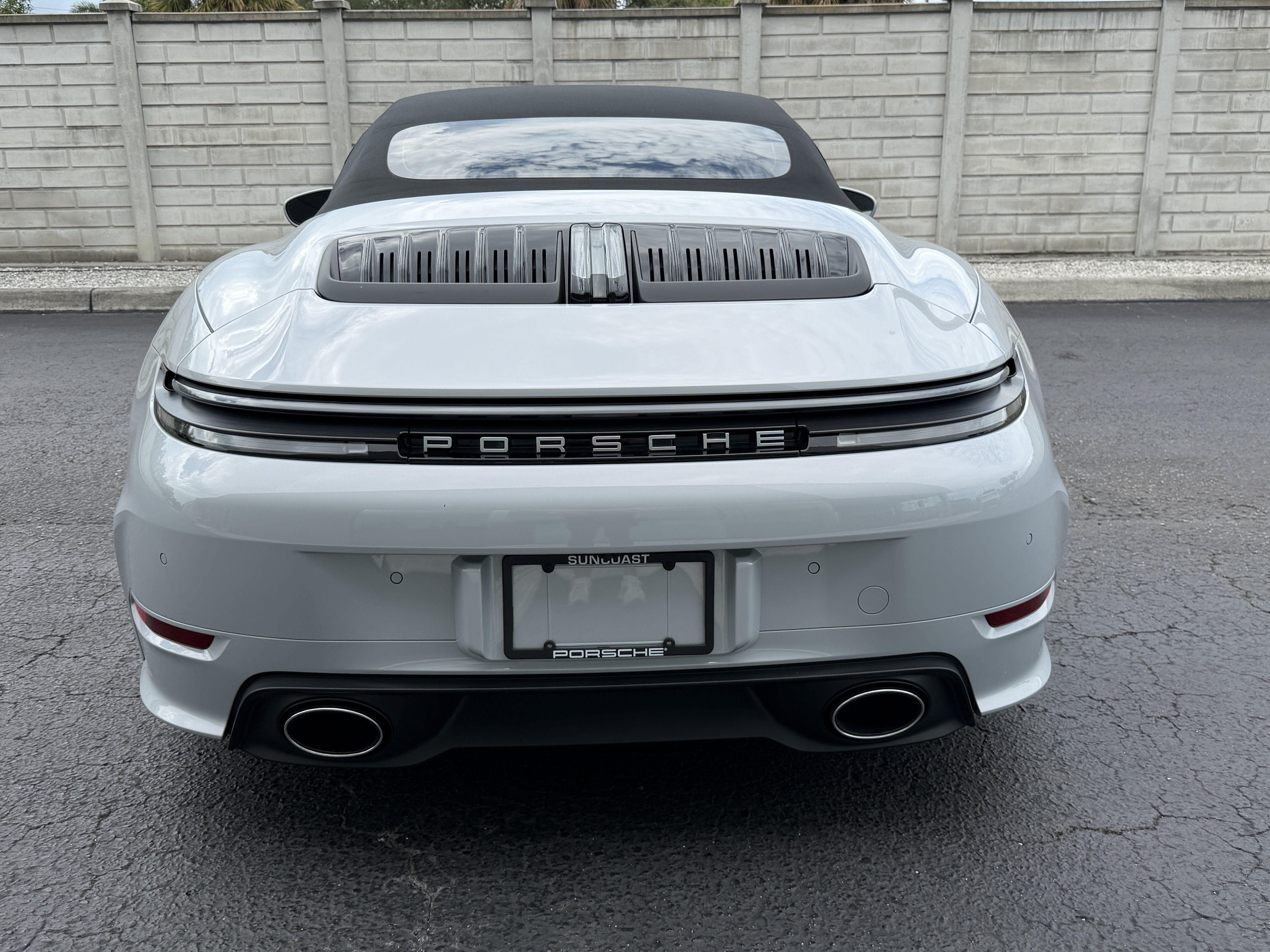 Certified 2026 Porsche 911 Carrera RWD image 12