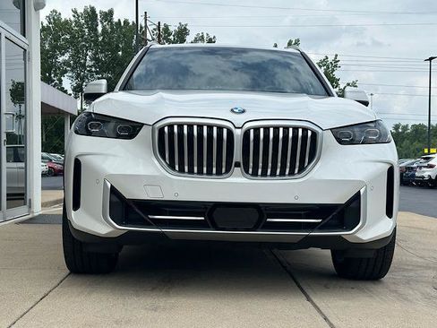 Used 2026 BMW X5 xDrive40i AWD/4WD image 2