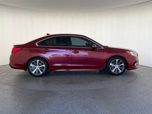 Used 2018 Subaru Legacy 2.5i Limited AWD/4WD image 2