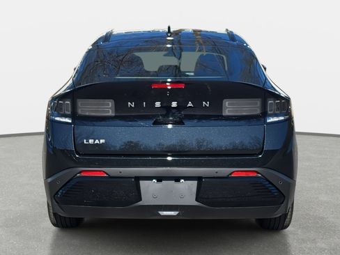 New 2026 Nissan Leaf Platinum+ w/ Floor Mat Package (Platinum+) image 6