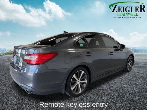 Used 2018 Subaru Legacy 3.6R Limited AWD/4WD image 6