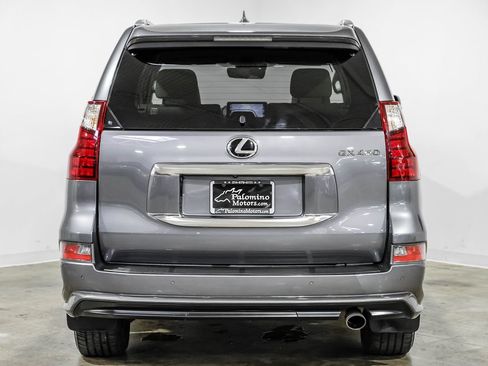 Used 2022 Lexus GX 460 Luxury w/ Sport Design Package image 9